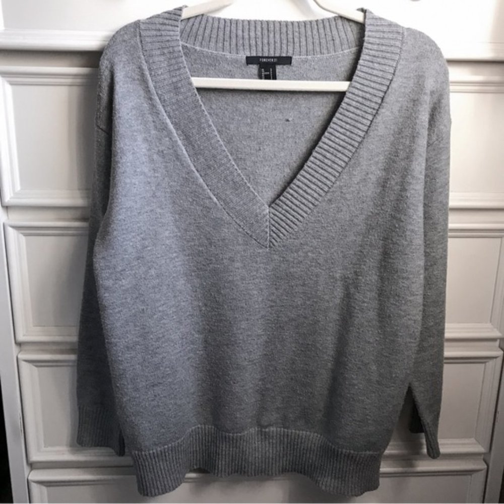 Forever 21 Light Grey Oversized V Neck Sweater